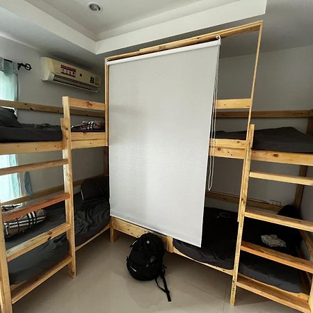 The European House Pattaya Bed & Breakfast Bagian luar foto