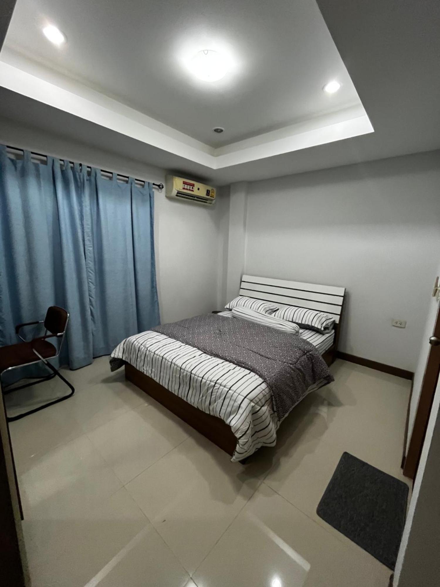 The European House Pattaya Bed & Breakfast Bagian luar foto