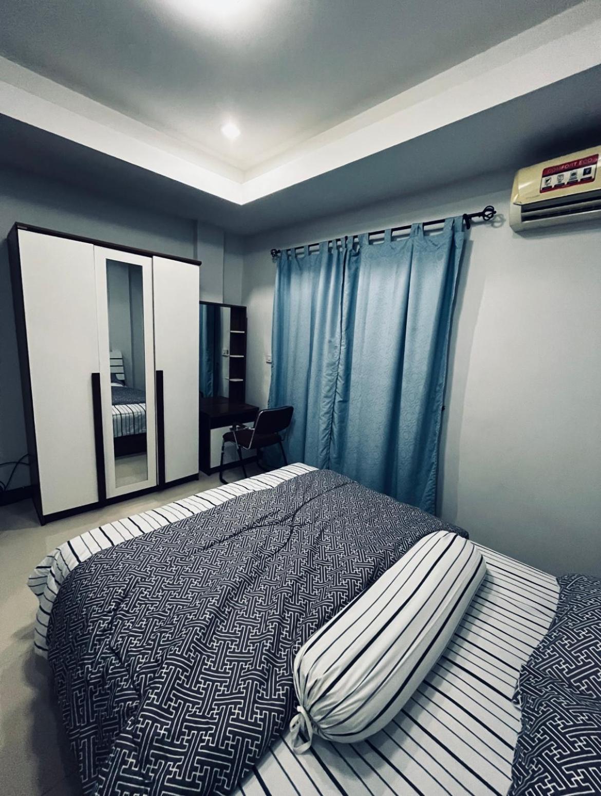 The European House Pattaya Bed & Breakfast Bagian luar foto