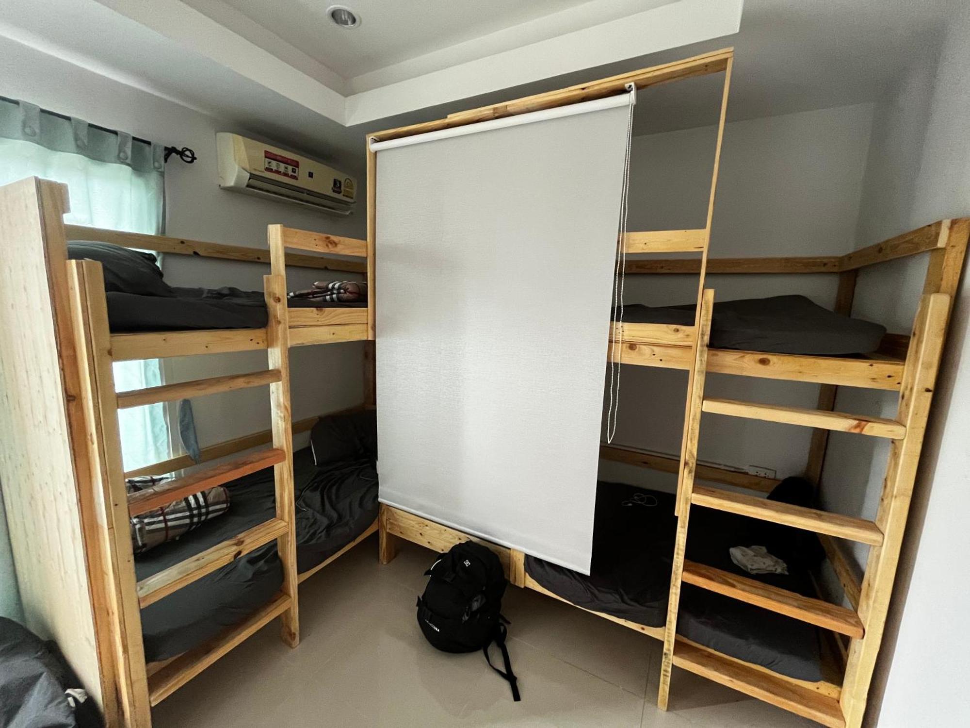 The European House Pattaya Bed & Breakfast Bagian luar foto
